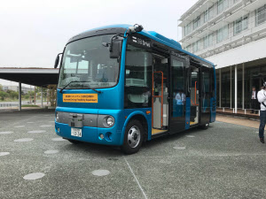 【話題・自動運転】北九州で自動運転バス実験　公道で九州初