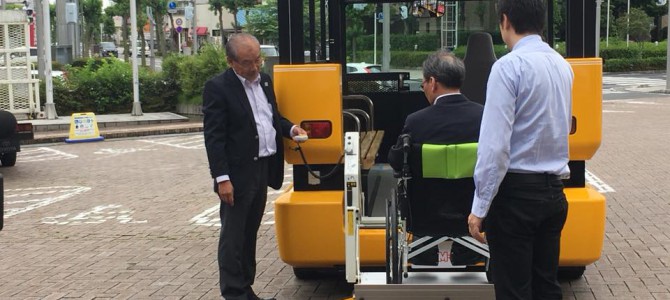【話題】車椅子で電動バスに　桐生再生がＭＡＹＵ新型にリフター
