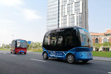 【話題・自動運転】自動運転バス「Apolong」が日本仕様になって上陸へ