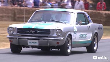 【話題・自動運転】くぉ~ぶつかる~!! ハンドルを左に! 自動運転を搭載した「マスタング」 【話題・自動運転】くぉ~ぶつかる~!! ハンドルを左に! 自動運転を搭載した「マスタング」