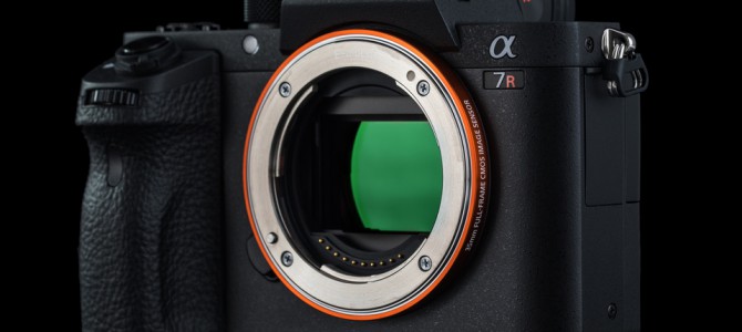 【話題】自動運転車のレーザー、デジカメのセンサーを破壊。23万のα7R IIが台無し