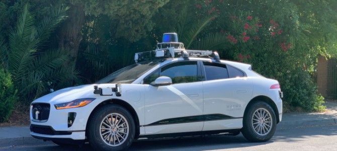 【話題・自動運転】Waymoがついに電動CUV車Jaguar I-Paceを公道上で自動運転 【話題・自動運転】Waymoがついに電動CUV車Jaguar I-Paceを公道上で自動運転