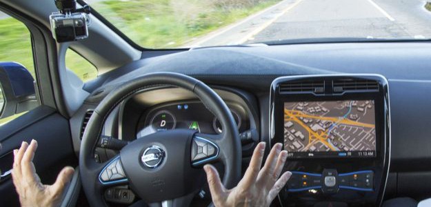 17年後に４台に１台は自動運転車──道路の景色が一変する!?