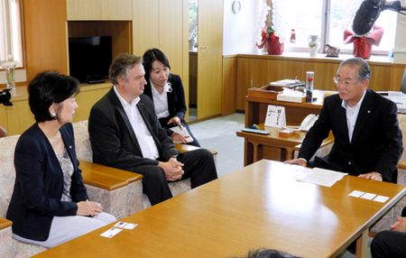 【話題・震災復興】浪江で電気自動車供用事業　日産　自治体と初連携