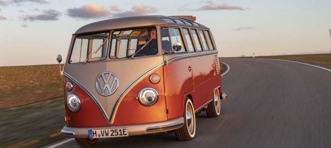 【話題】フォルクスワーゲン、クラシックなマイクロバスをEVに改造。コンバージョンの価格は約770万円から
