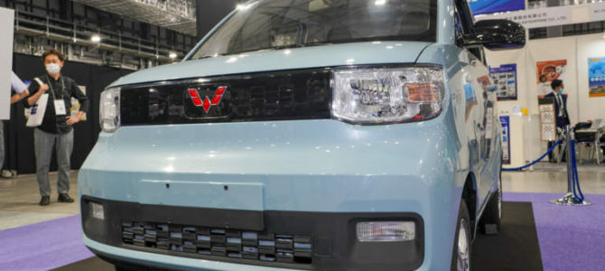 【話題】45万円で中国ベストセラー 電気自動車『宏光 MINI EV』が日本国内初披露