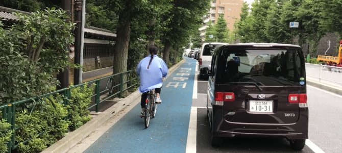 自動運転化の前に「自転車の行き場とモラル」を