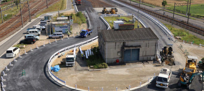 【話題・自動運転】JR西日本とソフトバンク、自動運転BRT専用テストコースで「自動運転・隊列走行 BRT」実証実験開始