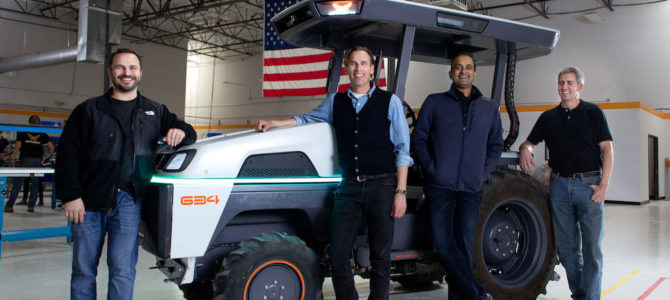 【話題・自動運転】元テスラ社員が立ち上げた「自動運転トラクター」企業の実力