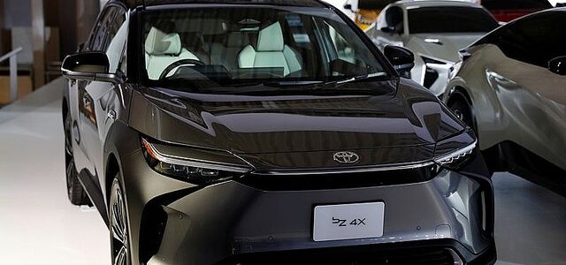 【話題】トヨタとSUBARUが軟調、新型EV販売停止を嫌気 【話題】トヨタとSUBARUが軟調、新型EV販売停止を嫌気