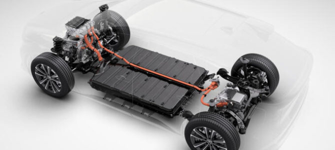 【スタディ】ちょっと難しいEVのバッテリー容量単位の「kWh」とは？ 容量２倍でも航続距離２倍にならない謎