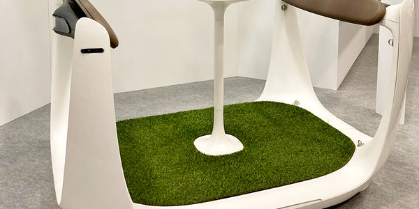 【話題・自動運転】トヨタの“名無しモビリティ”人テク展名古屋に初登場 動くカゴ？「これいいね！」の声