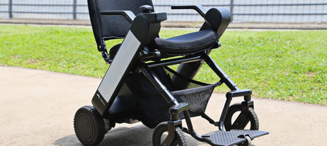 【話題・次世代モビリティ】近距離モビリティWHILLの折り畳み可能モデル「Model F」とは？