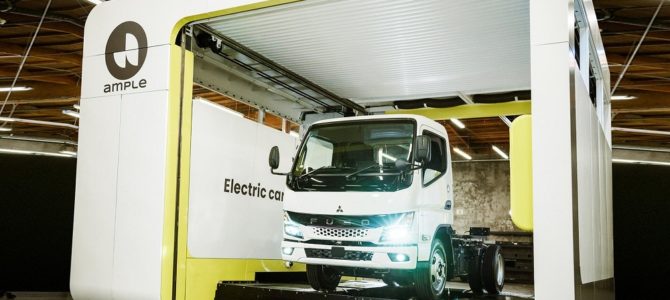 【話題・インフラ】わずか5分でEV電池を交換できる、新興企業Ampleの次世代ステーション 【話題・インフラ】わずか5分でEV電池を交換できる、新興企業Ampleの次世代ステーション