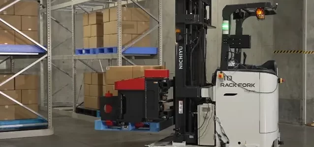 【話題・自動運転】NEC、フォークリフトを自動運転 センサーなど後付け 【話題・自動運転】NEC、フォークリフトを自動運転 センサーなど後付け