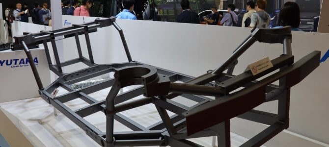 【話題・新技術】溶接せず組み立てられる車体フレーム、小型モビリティに参入しやすく