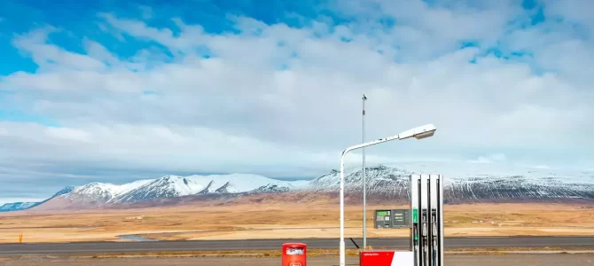 【話題】EVへのシフト最前線「ガソリン車の販売を禁止している世界の国一覧」 日本の状況は？