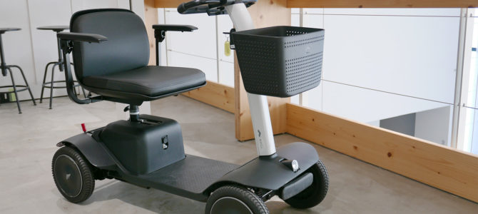 【話題・次世代モビリティ】“運転する楽しさ”で人気、歩道を走れるスクーター「WHILL Model S」の魅力とは? 【話題・次世代モビリティ】“運転する楽しさ”で人気、歩道を走れるスクーター「WHILL Model S」の魅力とは?