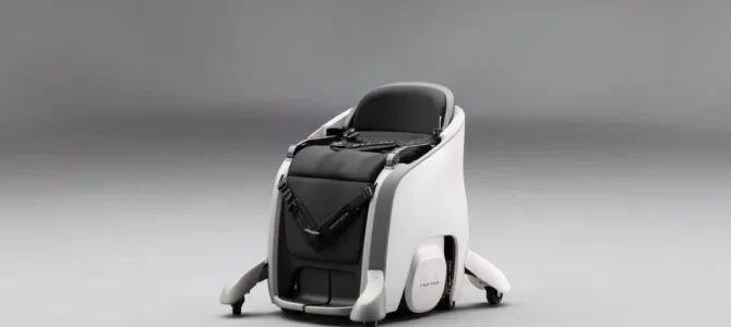 【話題・次世代モビリティ】ホンダ、パーソナルモビリティとVRを組み合わせた世界初の拡張現実(XR …