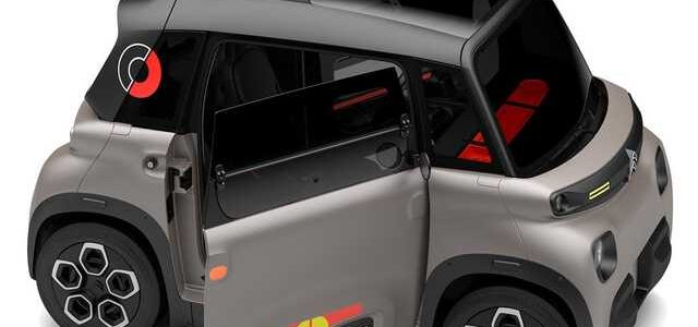【超小型EV・新製品】14歳から運転可能!? 全長2.4mのマイクロEV シトロエン「アミ」誕生4周年 新バージョンが欧州で …