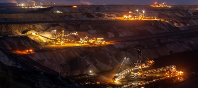 【話題・新技術】クリーン・エネ転換で採掘負荷は大幅減、石炭の20分の1