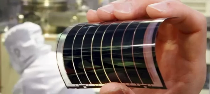 【話題・新技術】曲がる太陽電池、トヨタとつくるEVの勝ち筋　京大発新興