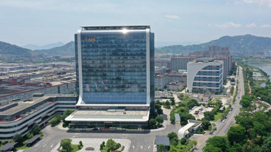 【話題・電池】中国市場を知る5選　｢CATL､全固体電池は4合目｣