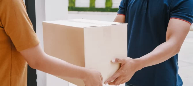 【次世代モビリティ・未来】「宅配クライシス」 3人に１人が“仕事に余裕がなくなった”と回答する宅配ドライバーの経済現状に …