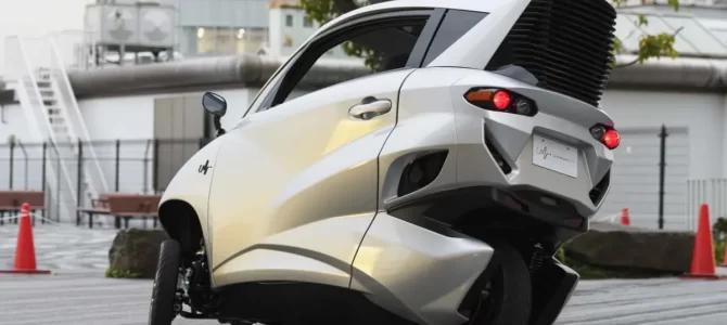 【超小型EV・インプレ】「都市で乗るならこれで十分」話題の次世代小型モビリティ「Lean3」先行試乗で実用性を実感！