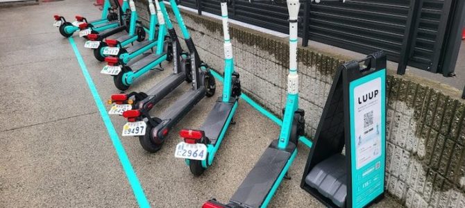 【話題・マイクロモビリティ】世界では意外にも禁止が多い電動ボードキックボード。どんな課題が？