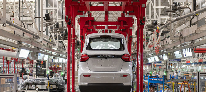 【話題・海外】中国EV、じつは「作れば作るほど地獄絵図」に…！