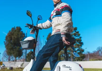 【話題・マイクロモビリティ】これが未来の原付 スマートスクーターBess. 目を奪うようなデザインと経済性にパワーをプラス …