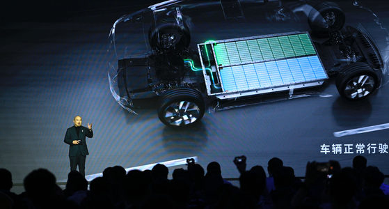 【話題・新技術】「５分充電、５２０キロ走行」…中国の記録、中国が破った