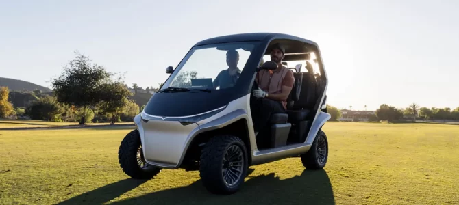 【話題・マイクロモビリティ】ゴルフ場に、移動のラグジュアリーという新たな選択肢を。次世代マイクロモビリティ 【話題・マイクロモビリティ】ゴルフ場に、移動のラグジュアリーという新たな選択肢を。次世代マイクロモビリティ
