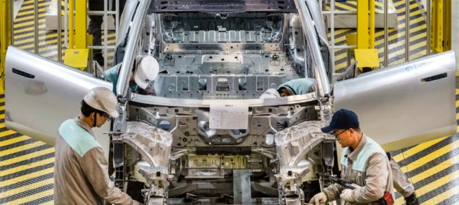 【市場・電池】米国後退、加速する中国支配EVバッテリー市場、2026年はどう動く？